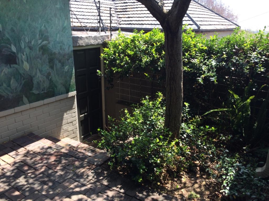 To Let 1 Bedroom Property for Rent in Melville Gauteng