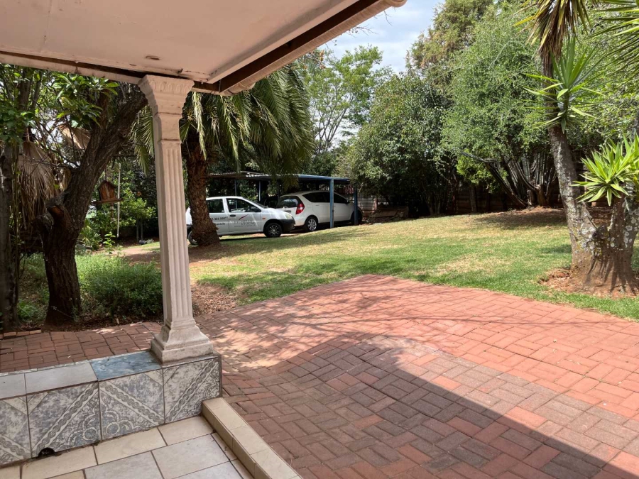 To Let 3 Bedroom Property for Rent in Weltevreden Park Gauteng