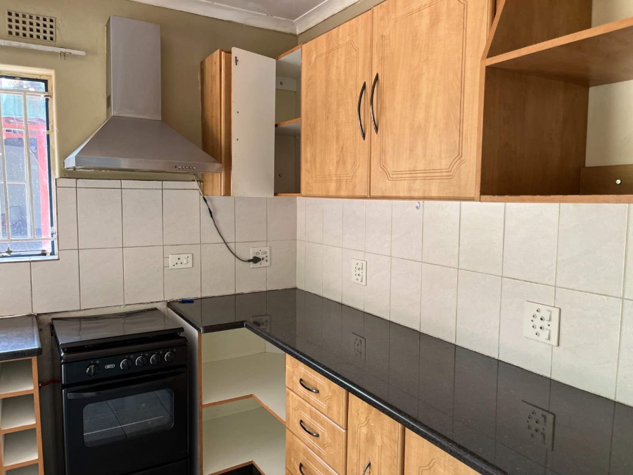 To Let 3 Bedroom Property for Rent in Weltevreden Park Gauteng