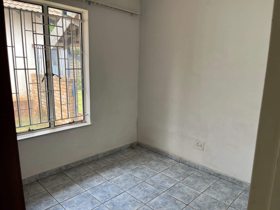 To Let 3 Bedroom Property for Rent in Weltevreden Park Gauteng