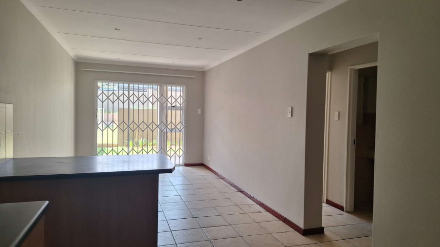 To Let 2 Bedroom Property for Rent in Ferndale Gauteng