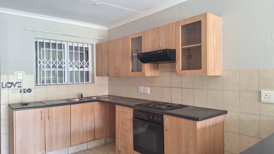 To Let 2 Bedroom Property for Rent in Ferndale Gauteng