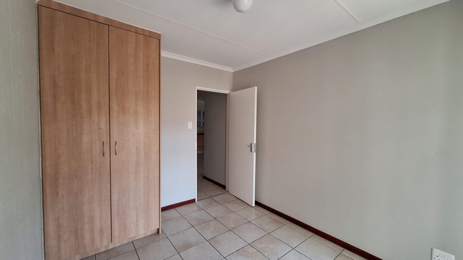 To Let 2 Bedroom Property for Rent in Ferndale Gauteng