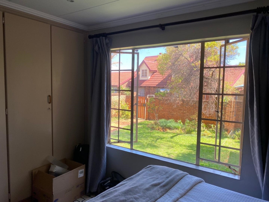 3 Bedroom Property for Sale in Weavind Park Gauteng