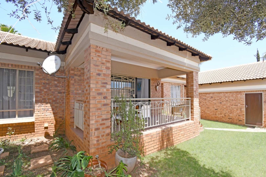 3 Bedroom Property for Sale in Moreleta Park Gauteng