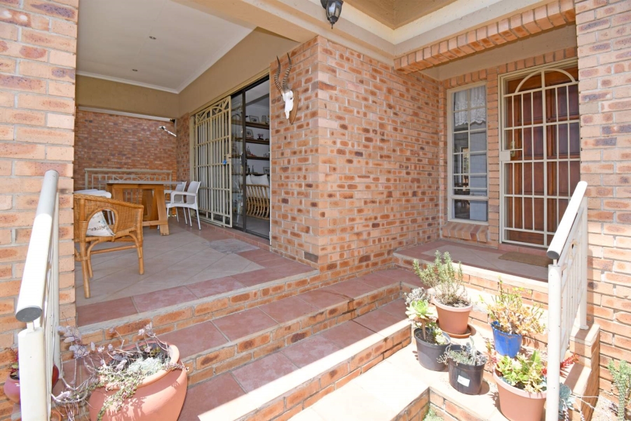 3 Bedroom Property for Sale in Moreleta Park Gauteng