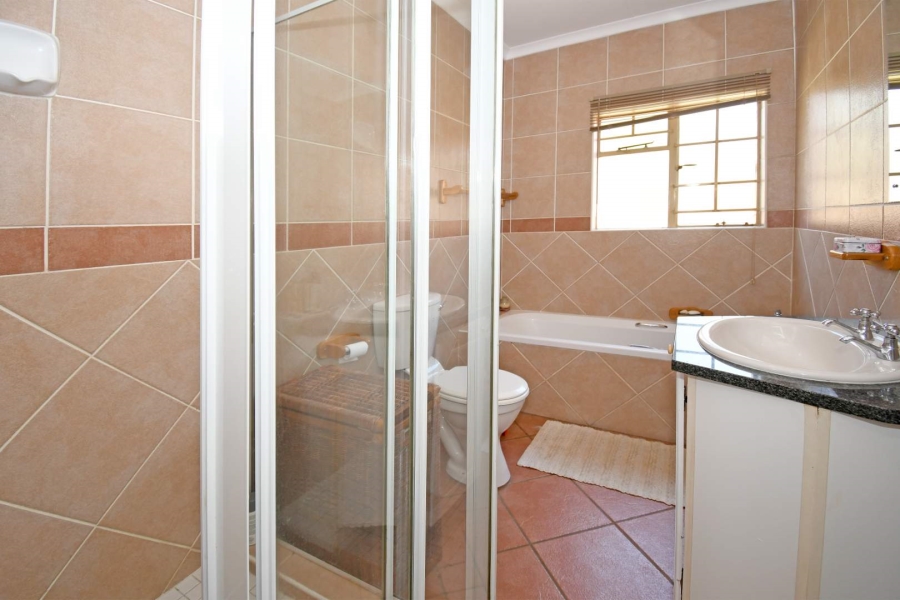 3 Bedroom Property for Sale in Moreleta Park Gauteng