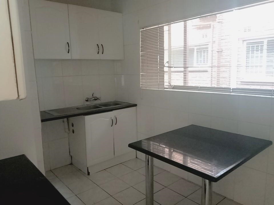 2 Bedroom Property for Sale in Linmeyer Gauteng