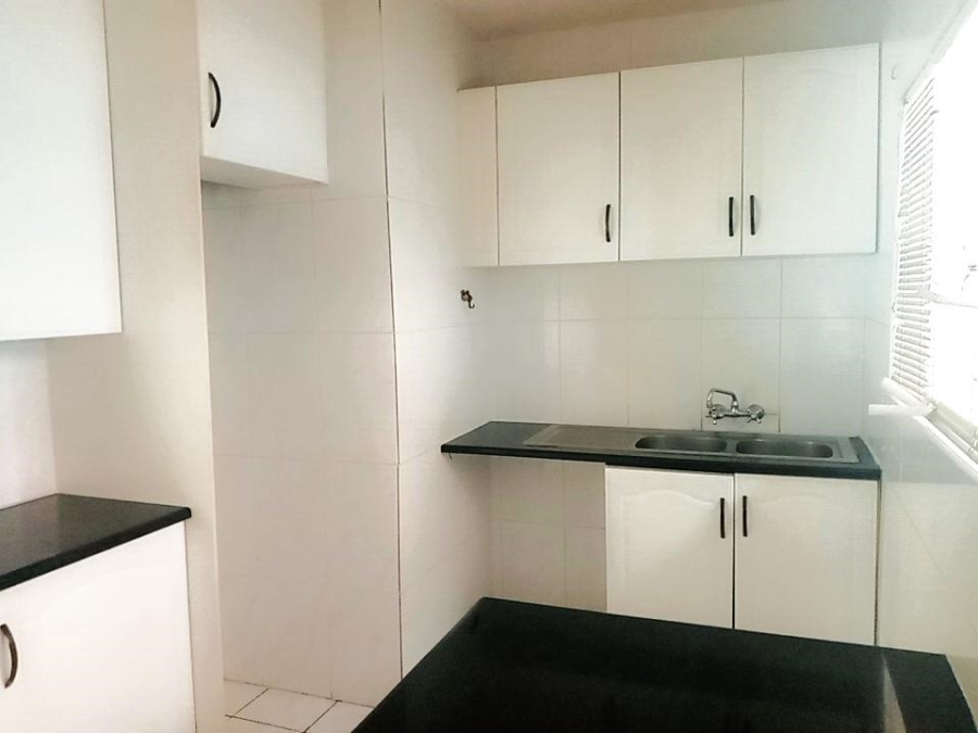 2 Bedroom Property for Sale in Linmeyer Gauteng