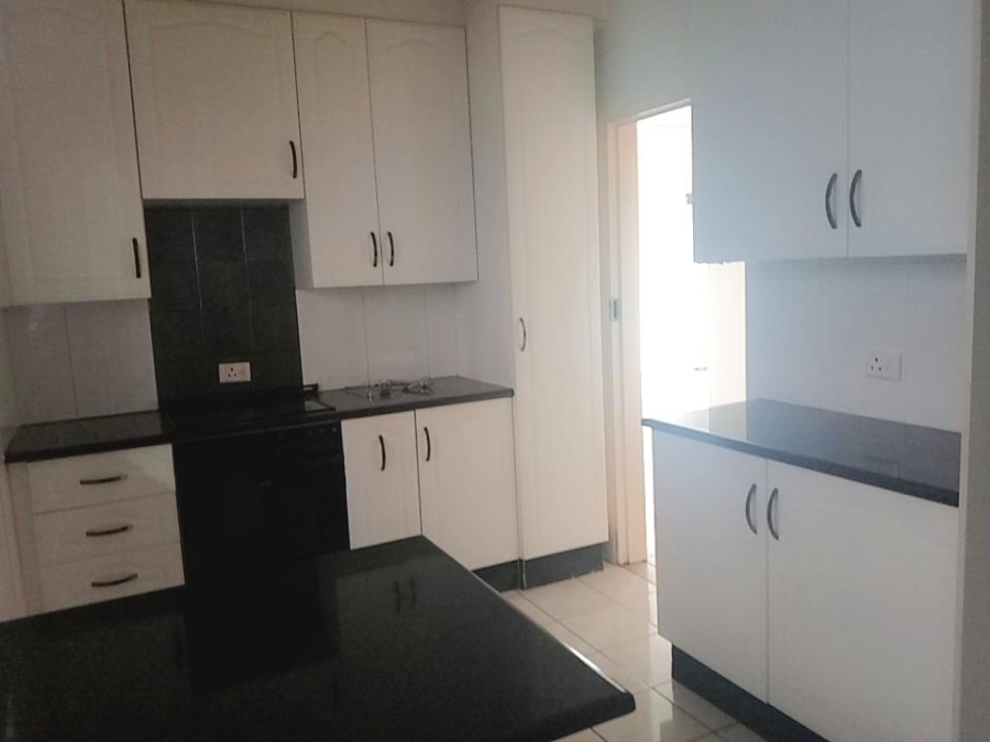 2 Bedroom Property for Sale in Linmeyer Gauteng