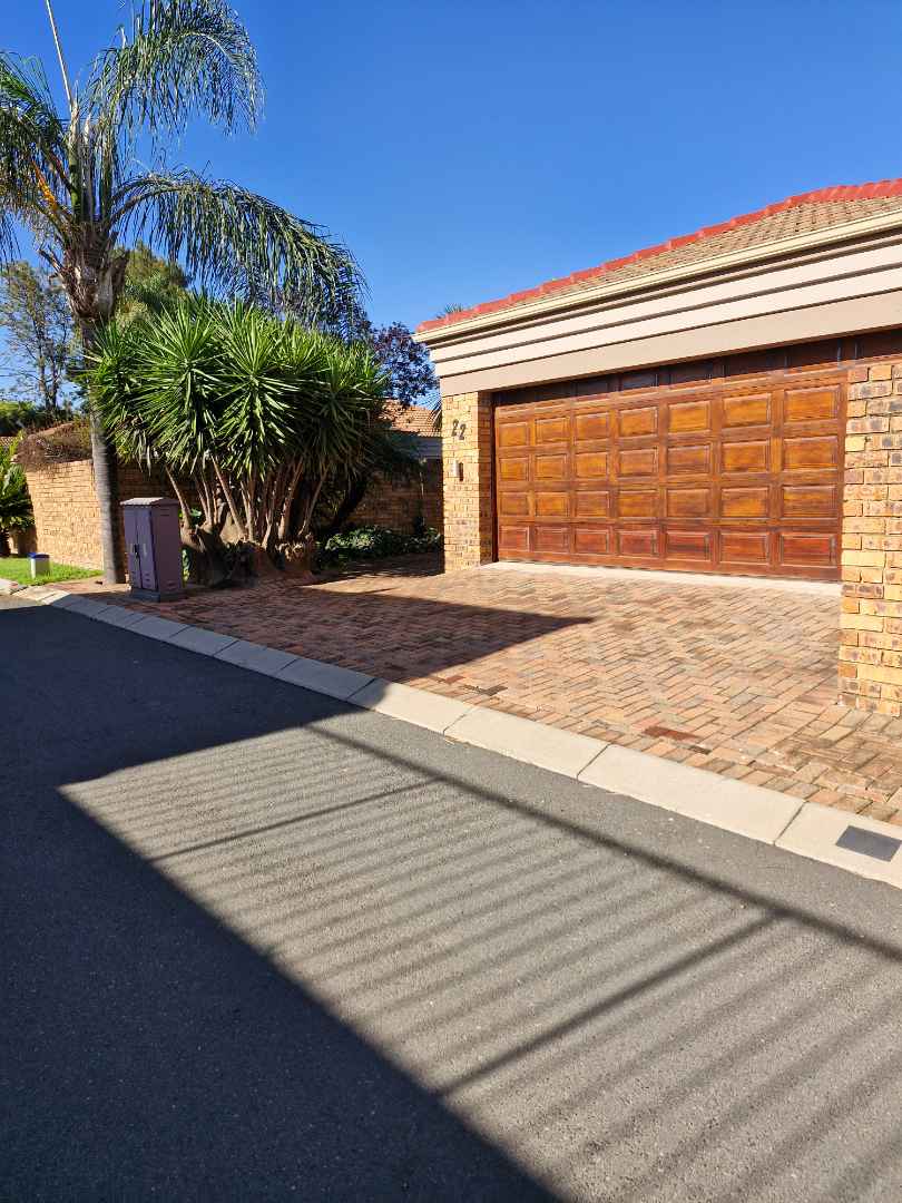 3 Bedroom Property for Sale in Ravenswood Gauteng