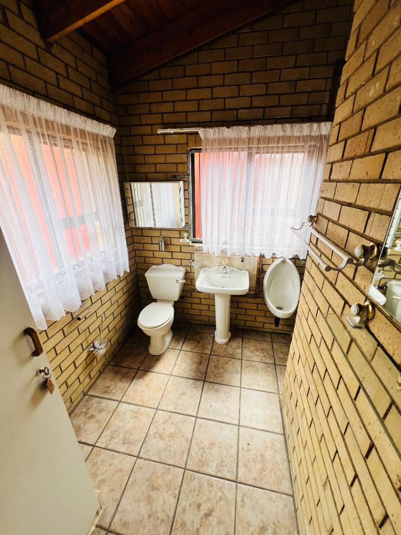 4 Bedroom Property for Sale in Danville Ext 5 Gauteng