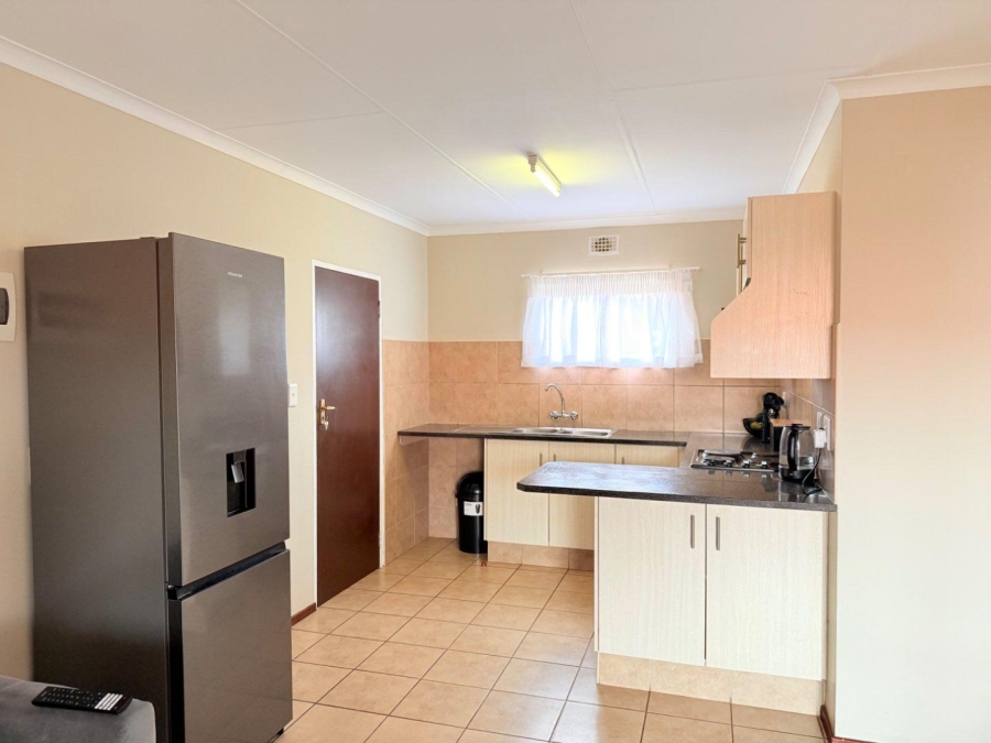 2 Bedroom Property for Sale in Midridge Park Gauteng