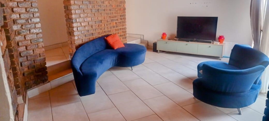 5 Bedroom Property for Sale in Amandasig Gauteng