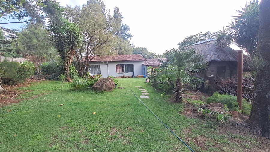 3 Bedroom Property for Sale in Brackendowns Gauteng