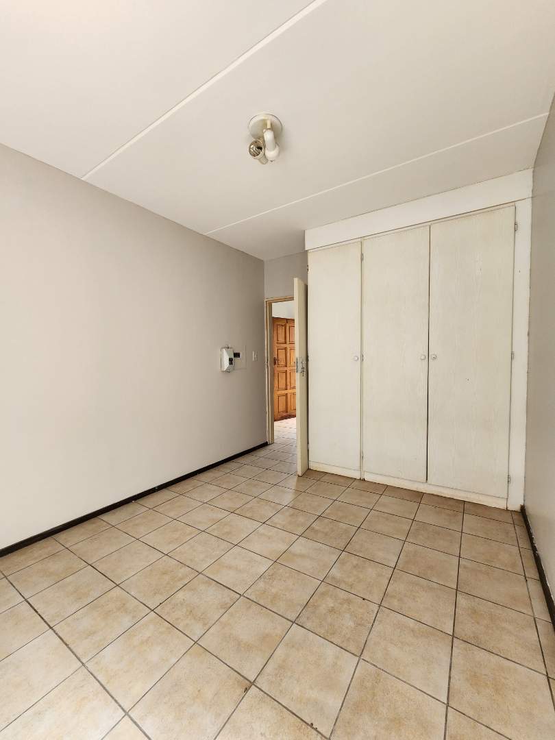 To Let 1 Bedroom Property for Rent in Randburg Gauteng