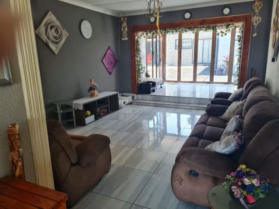 4 Bedroom Property for Sale in Lilianton Gauteng