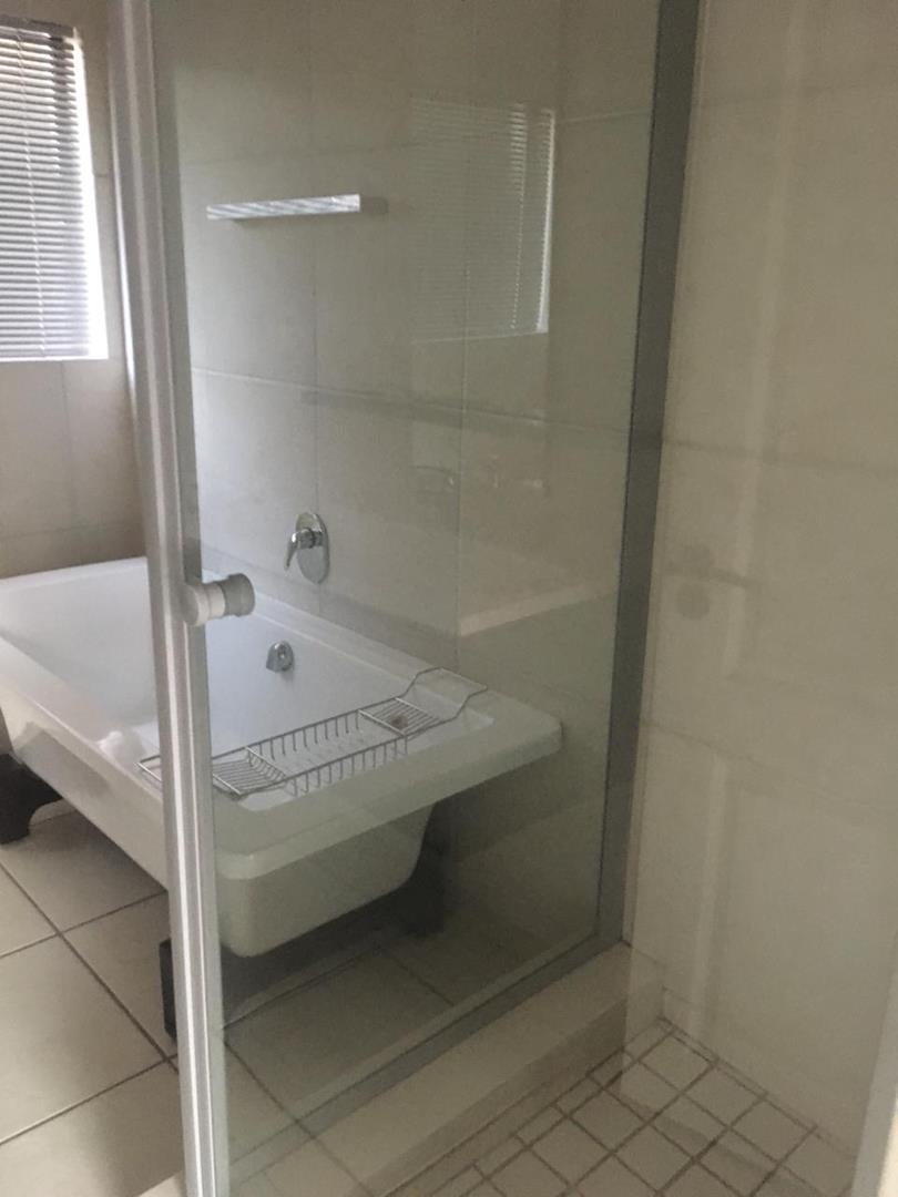 To Let 1 Bedroom Property for Rent in Greenstone Hill Gauteng