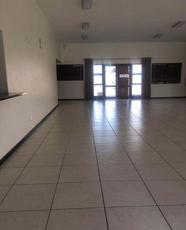 To Let 1 Bedroom Property for Rent in Greenstone Hill Gauteng