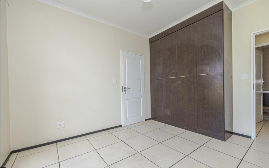 To Let 3 Bedroom Property for Rent in Noordwyk Gauteng