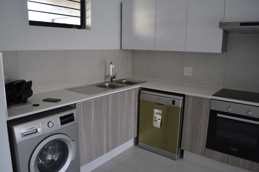 To Let 3 Bedroom Property for Rent in Beverley Gauteng