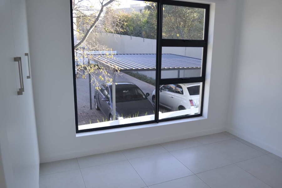 To Let 3 Bedroom Property for Rent in Beverley Gauteng