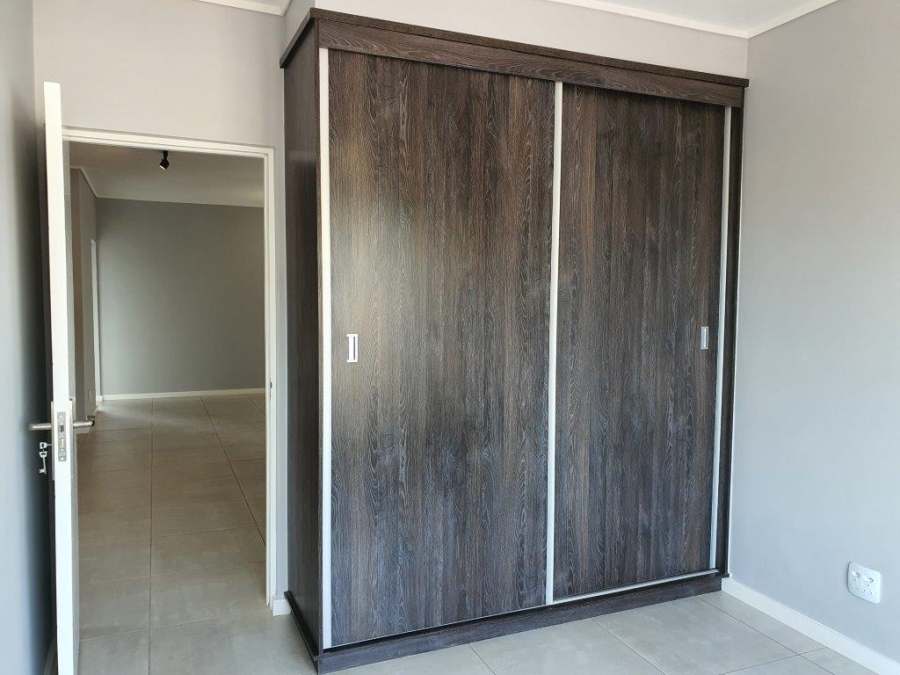 To Let 3 Bedroom Property for Rent in Olivedale Gauteng