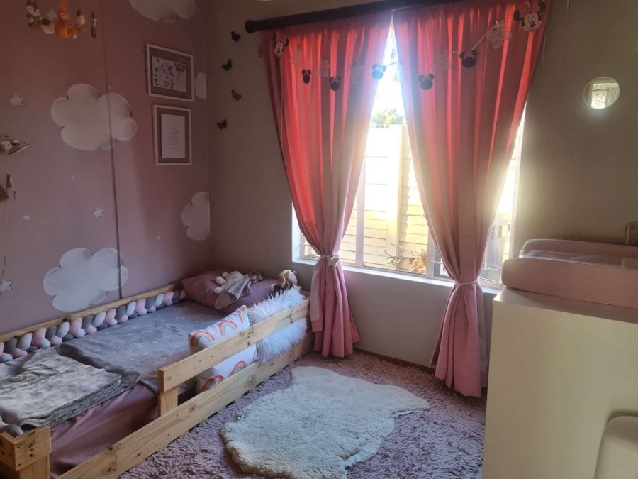 To Let 3 Bedroom Property for Rent in Die Hoewes Gauteng