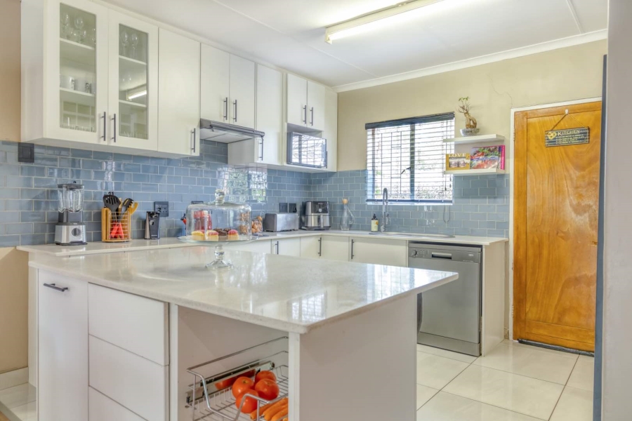 3 Bedroom Property for Sale in Weltevreden A H Gauteng