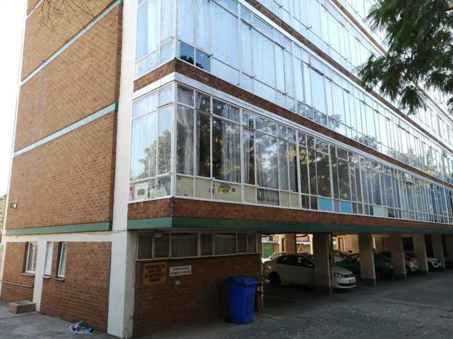 To Let 1 Bedroom Property for Rent in Sunnyside Gauteng