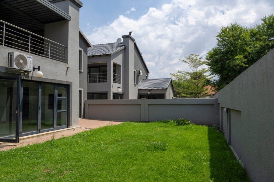 9 Bedroom Property for Sale in Montana Tuine Gauteng