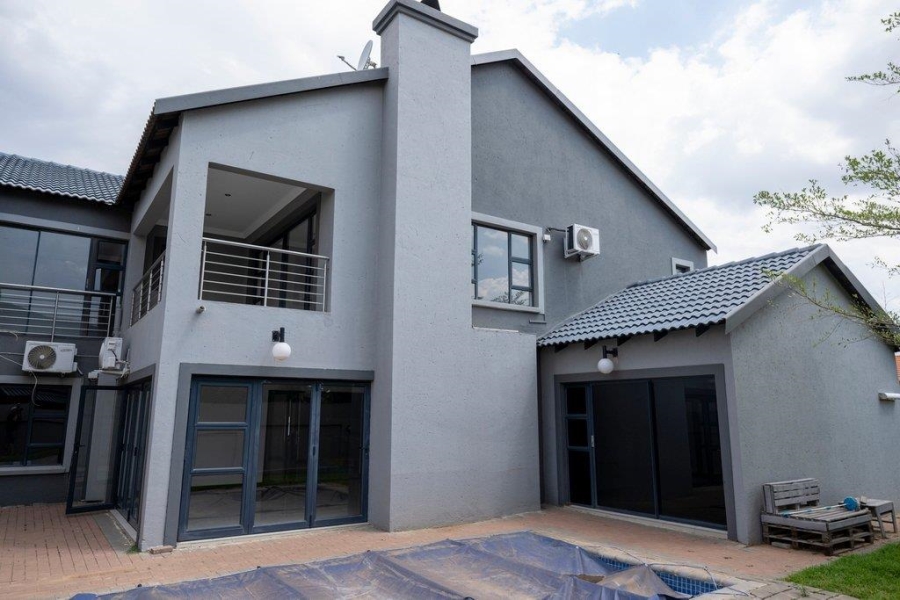 9 Bedroom Property for Sale in Montana Tuine Gauteng