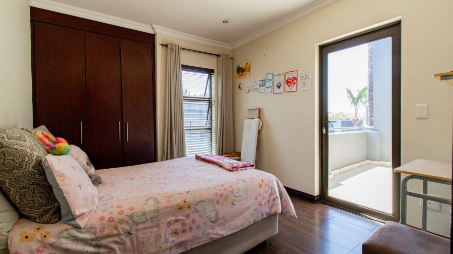 3 Bedroom Property for Sale in Glenvista Gauteng