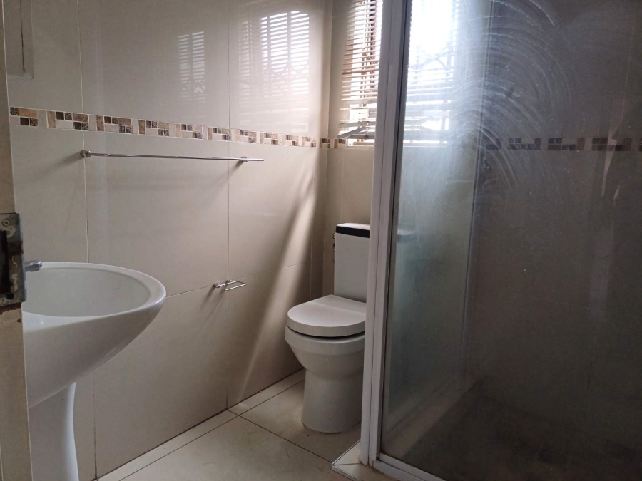 3 Bedroom Property for Sale in New Market Gauteng