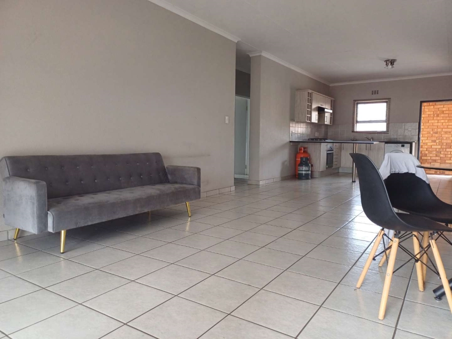 3 Bedroom Property for Sale in New Market Gauteng