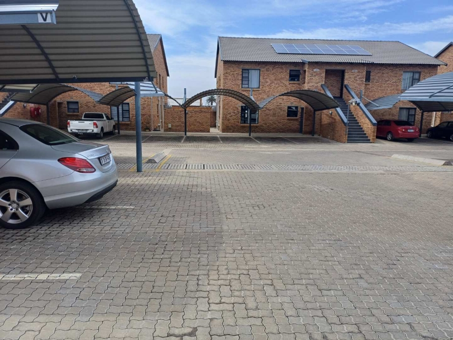 3 Bedroom Property for Sale in New Market Gauteng