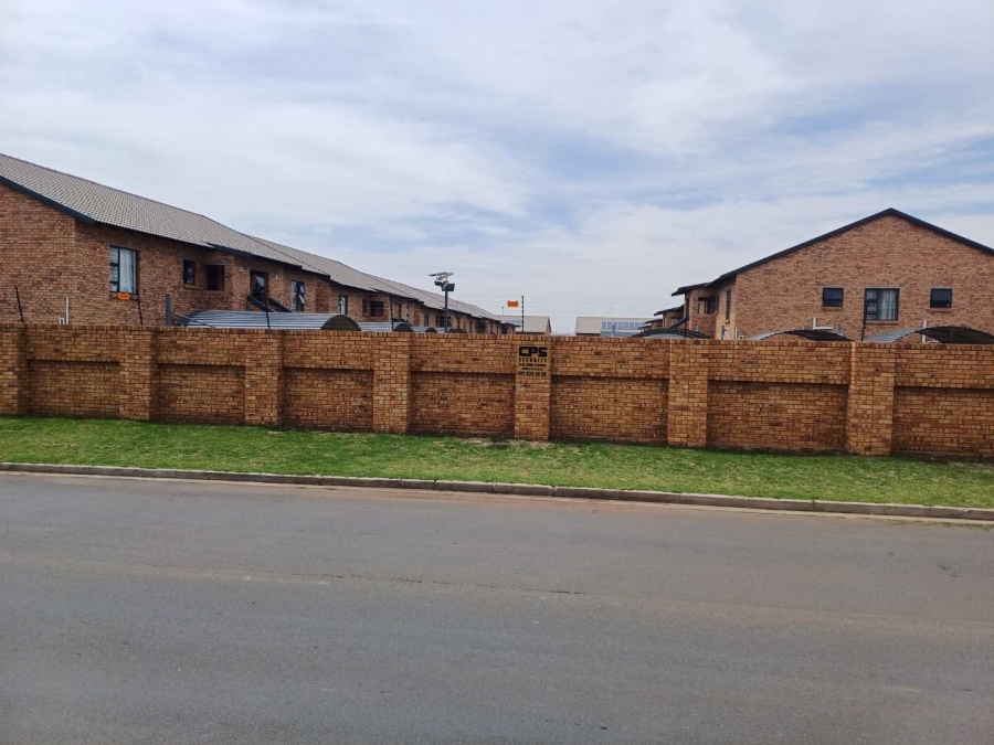 3 Bedroom Property for Sale in New Market Gauteng