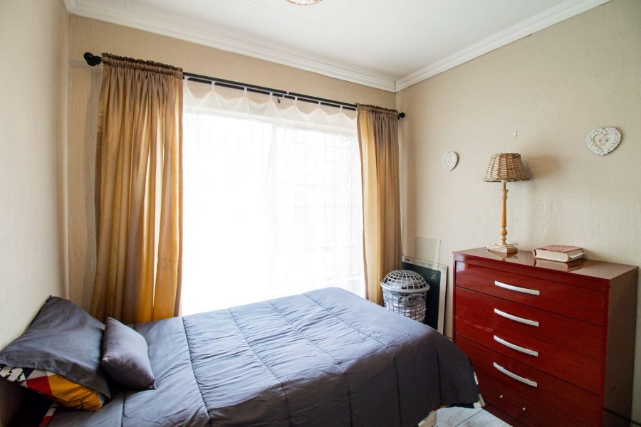 3 Bedroom Property for Sale in Beyerspark Gauteng