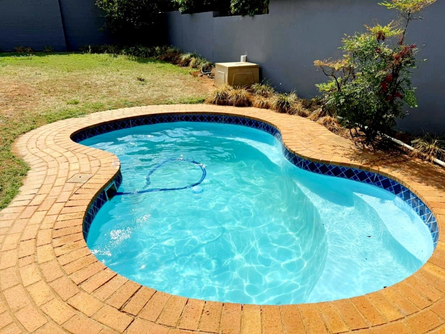 4 Bedroom Property for Sale in Equestria Gauteng