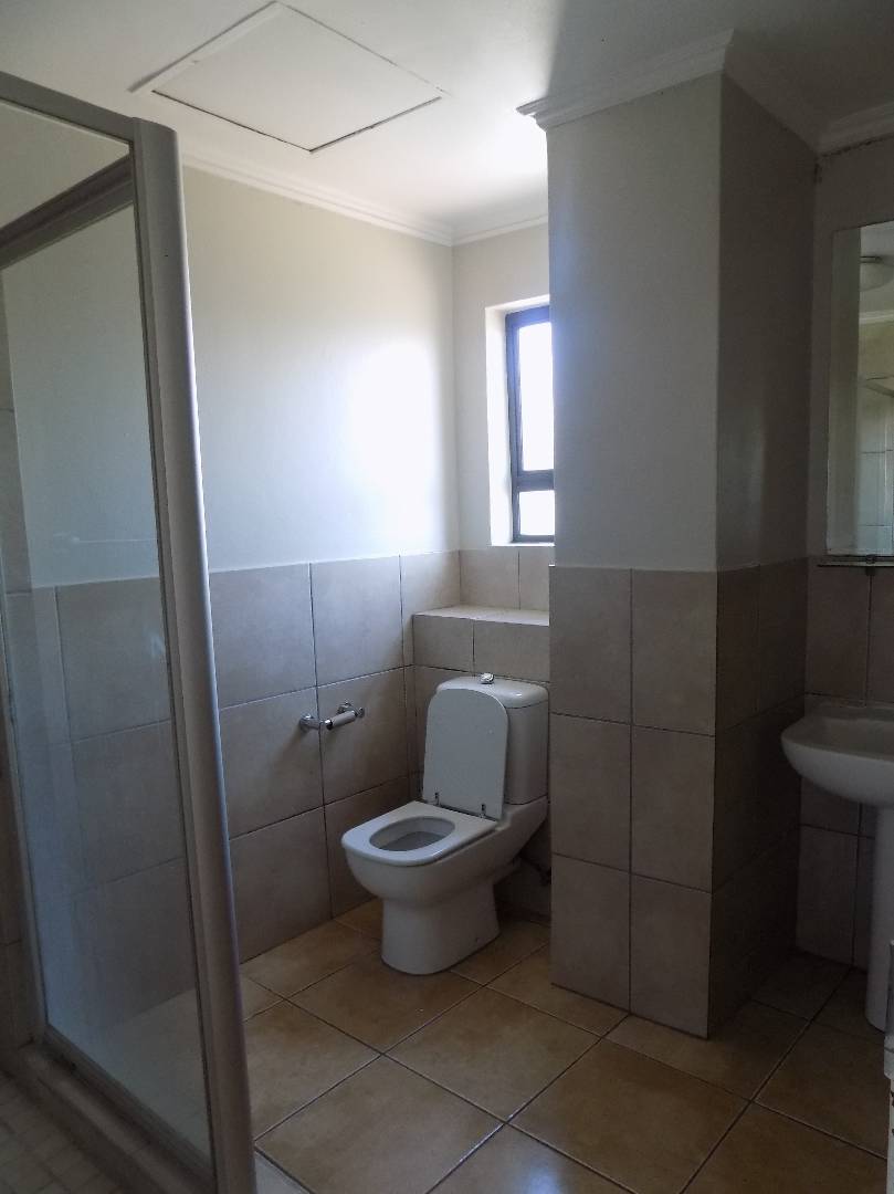 2 Bedroom Property for Sale in Sunninghill Gauteng