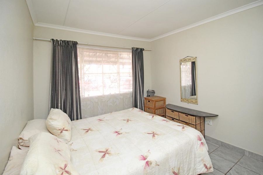 To Let 2 Bedroom Property for Rent in Eastleigh Gauteng