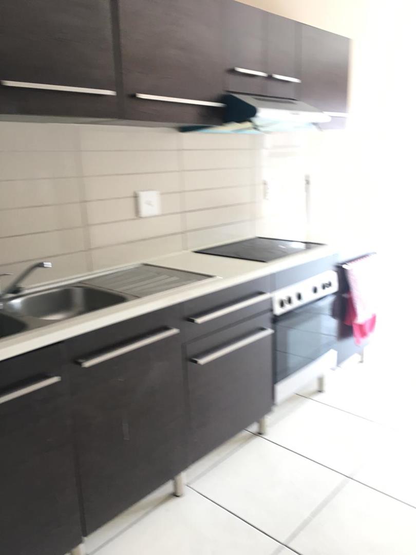 2 Bedroom Property for Sale in Greenstone Hill Gauteng