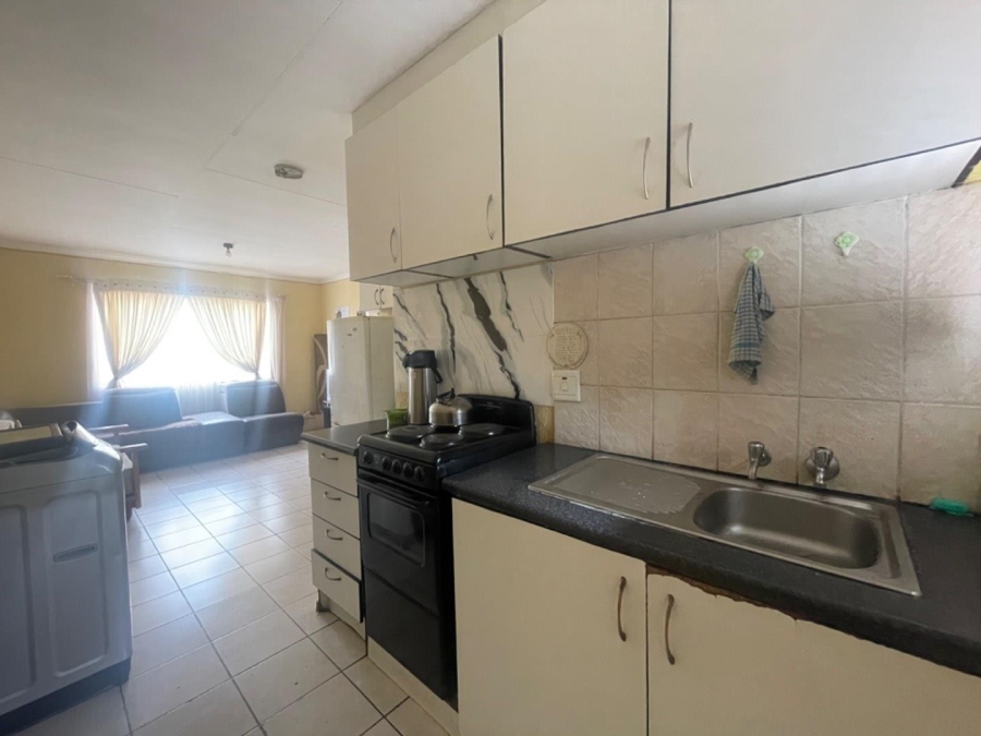 To Let 2 Bedroom Property for Rent in Kempton Park Central Gauteng