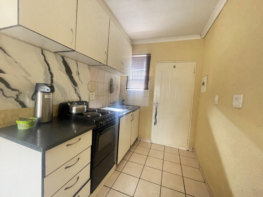 To Let 2 Bedroom Property for Rent in Kempton Park Central Gauteng