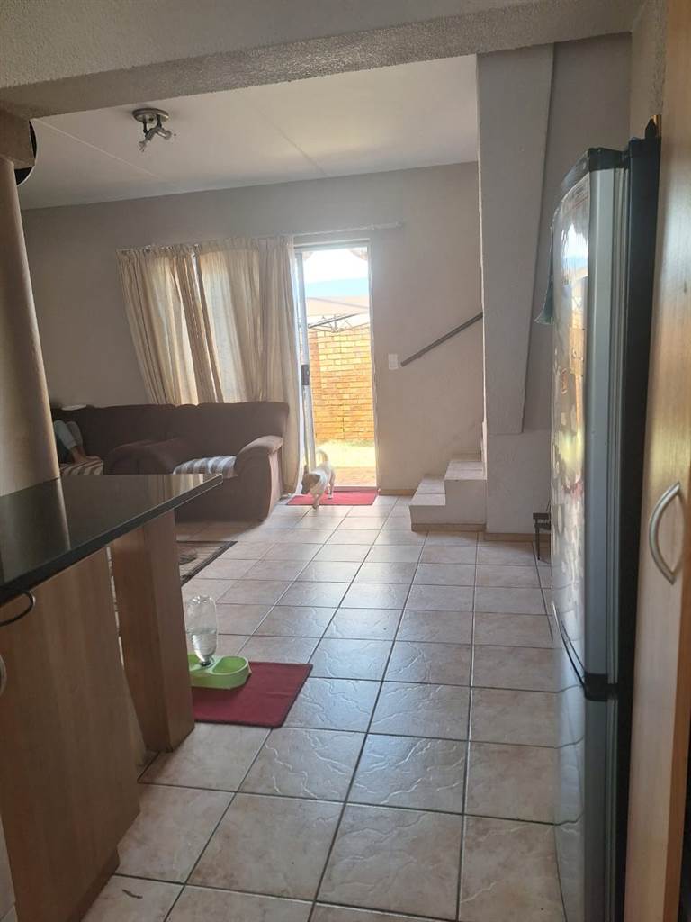 To Let 2 Bedroom Property for Rent in Halfway Gardens Gauteng