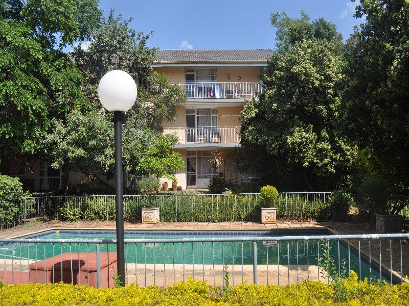 To Let 3 Bedroom Property for Rent in Lynnwood Glen Gauteng