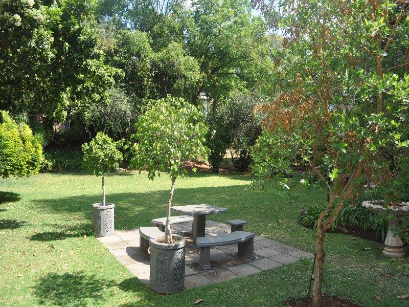 To Let 3 Bedroom Property for Rent in Lynnwood Glen Gauteng