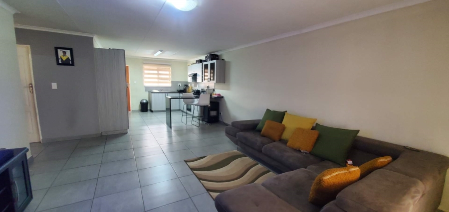 2 Bedroom Property for Sale in Florida Gauteng