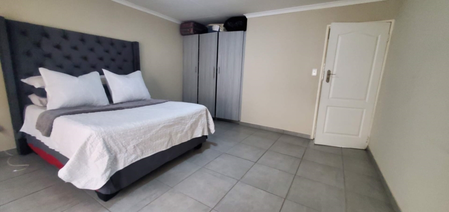 2 Bedroom Property for Sale in Florida Gauteng