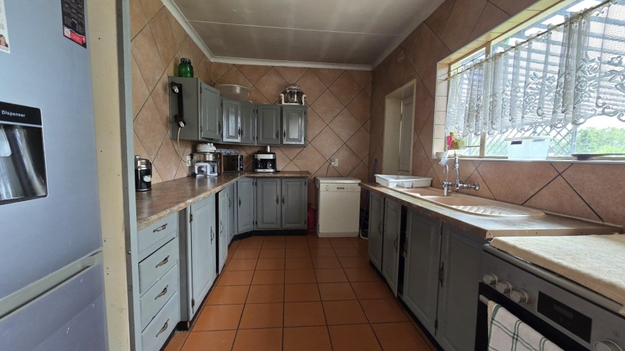 3 Bedroom Property for Sale in Brackendowns Gauteng